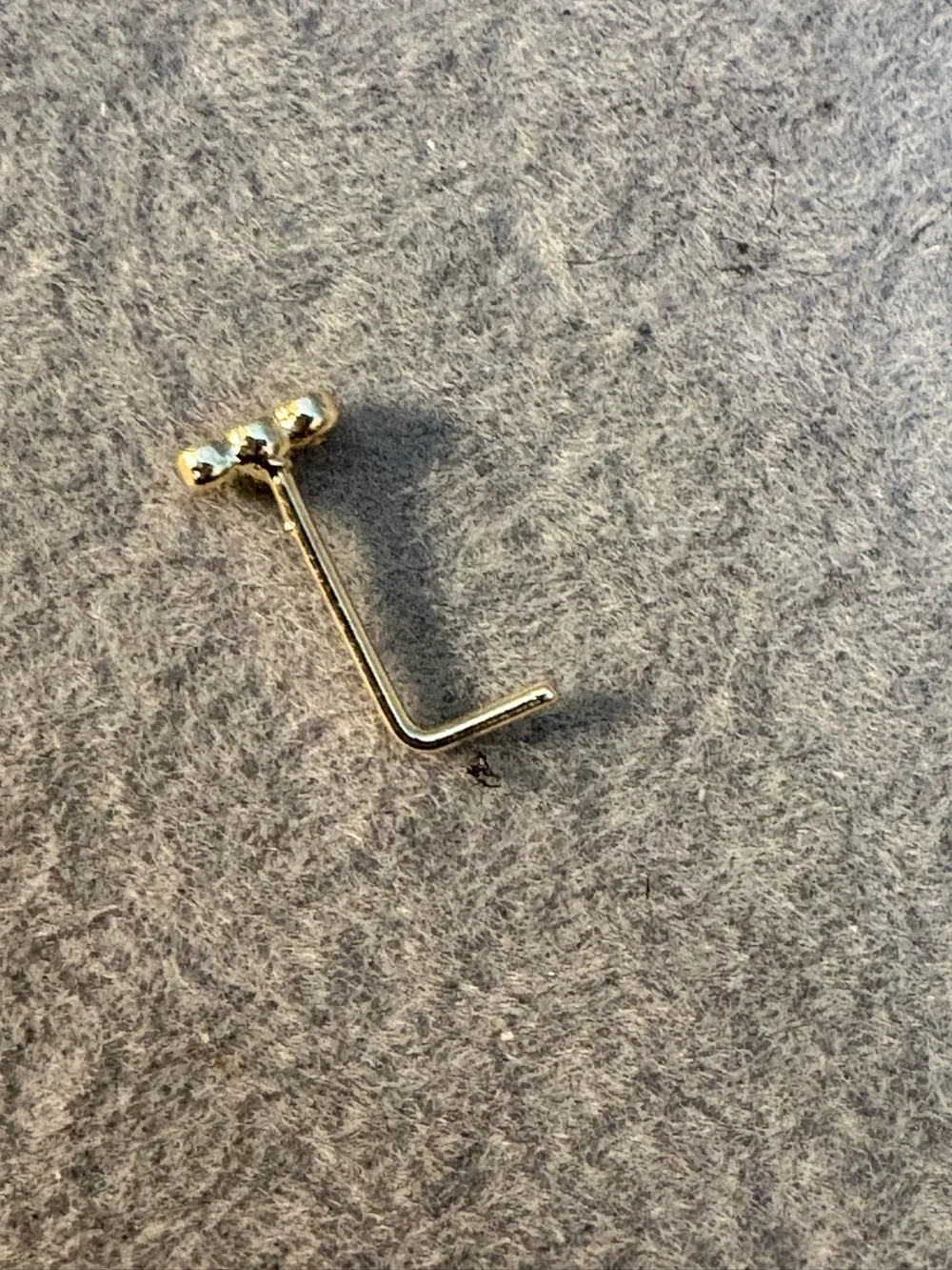 Nose Ring- Bar of 3 Stones  Cubic zirconia  20G Nose Ring Stud Screw 316L Stainl